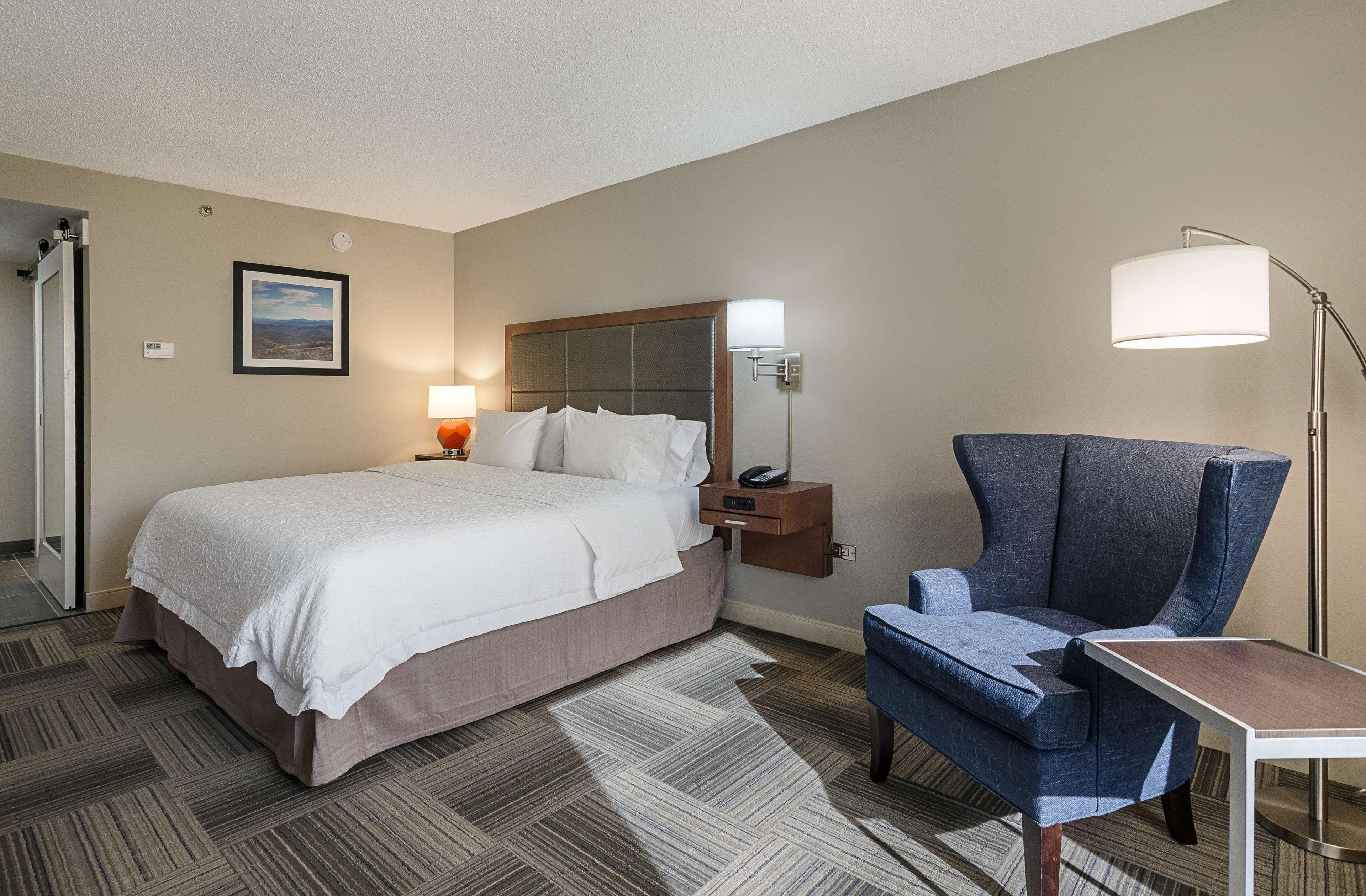Hampton Inn Covington Va Kültér fotó