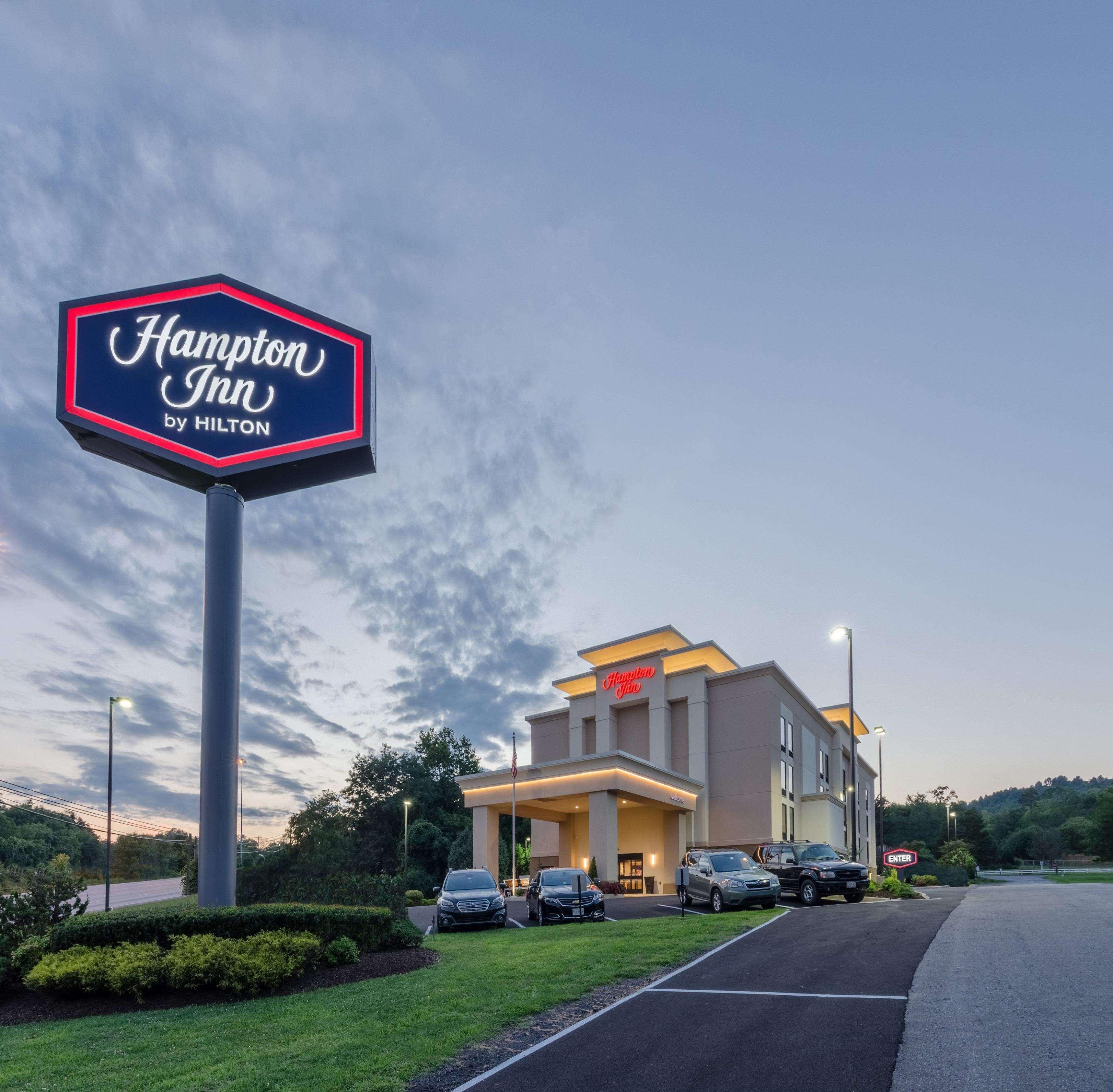 Hampton Inn Covington Va Kültér fotó