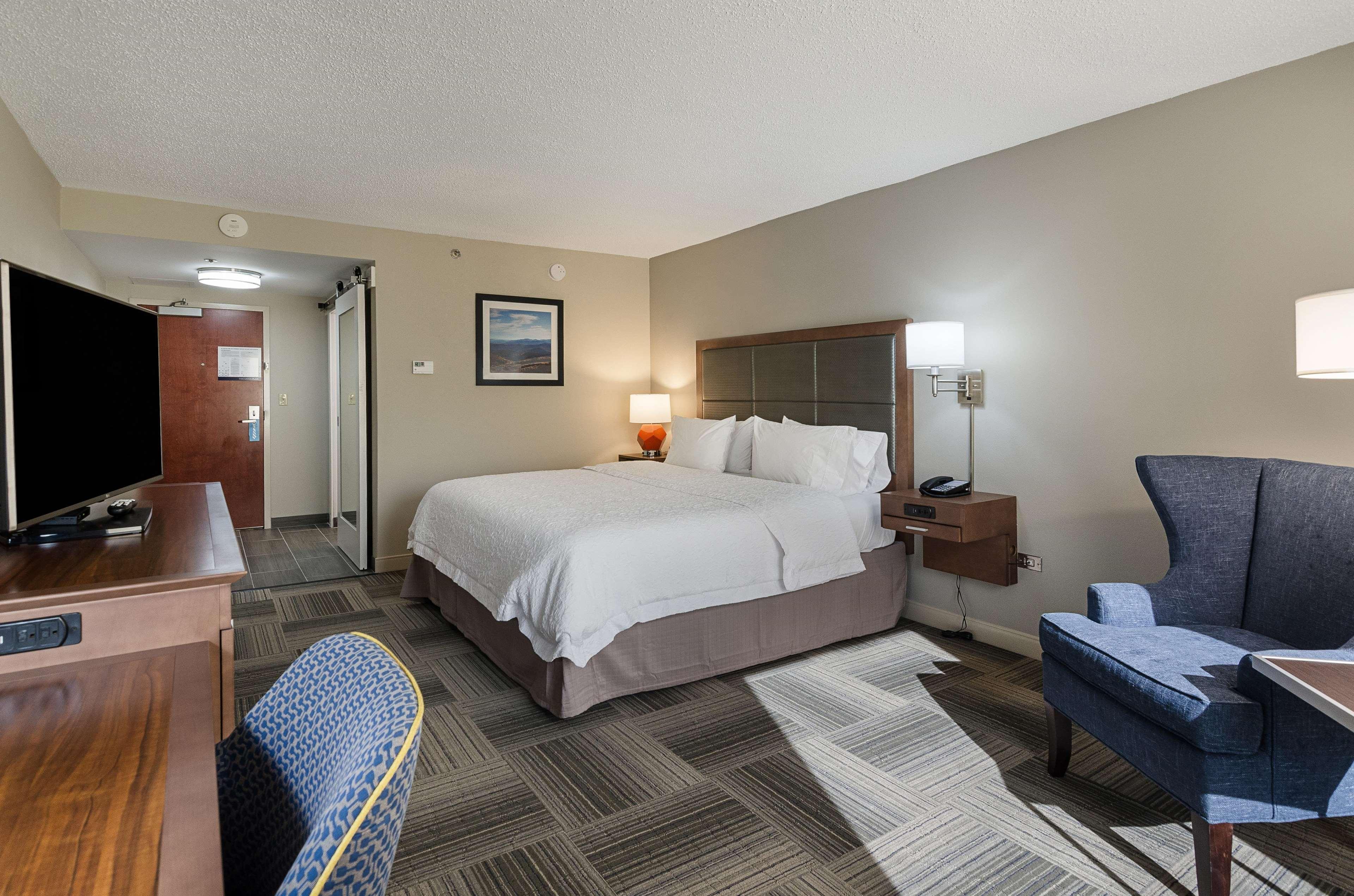 Hampton Inn Covington Va Kültér fotó