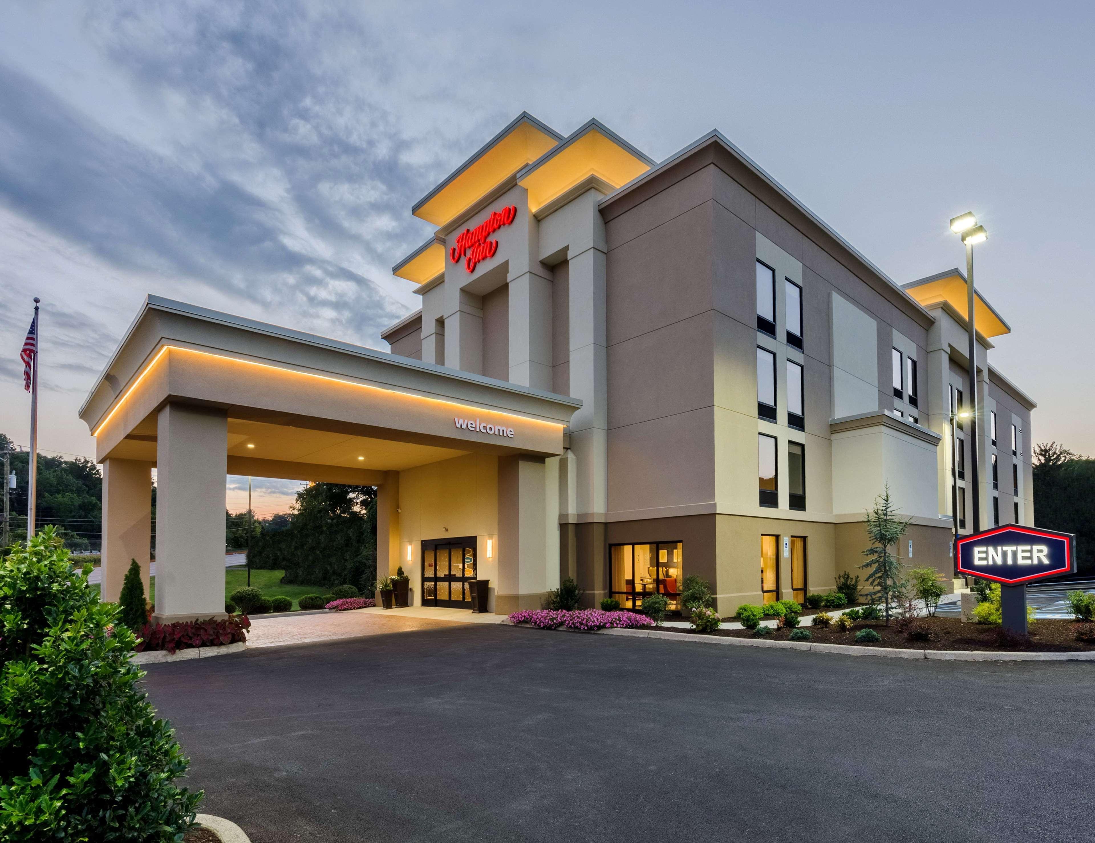 Hampton Inn Covington Va Kültér fotó