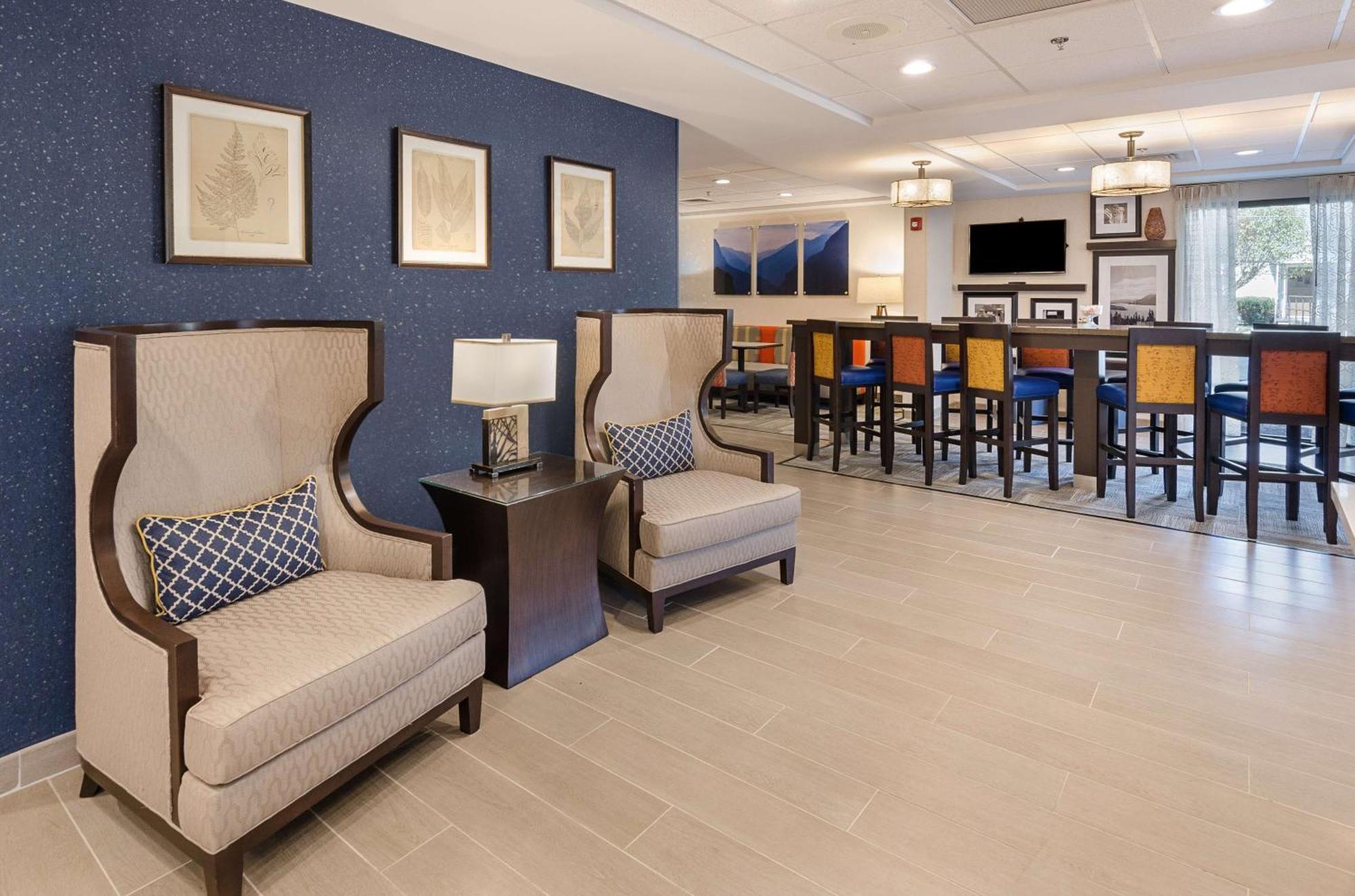 Hampton Inn Covington Va Kültér fotó